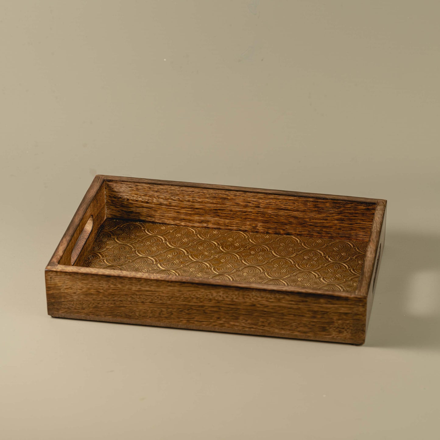 Gart - Rectangular wooden serving tray with metalwork