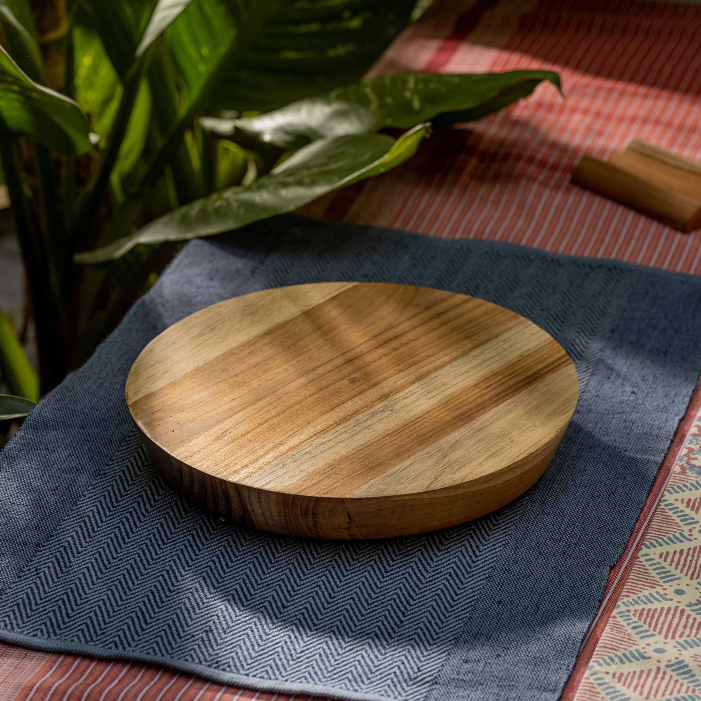 Varya - Wooden chakla belan with holder