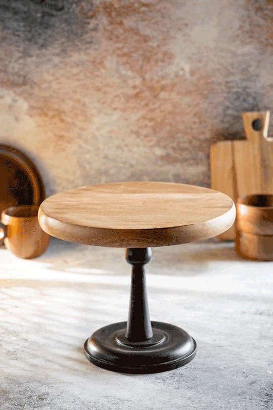 Poorna - Classic wooden cake stand