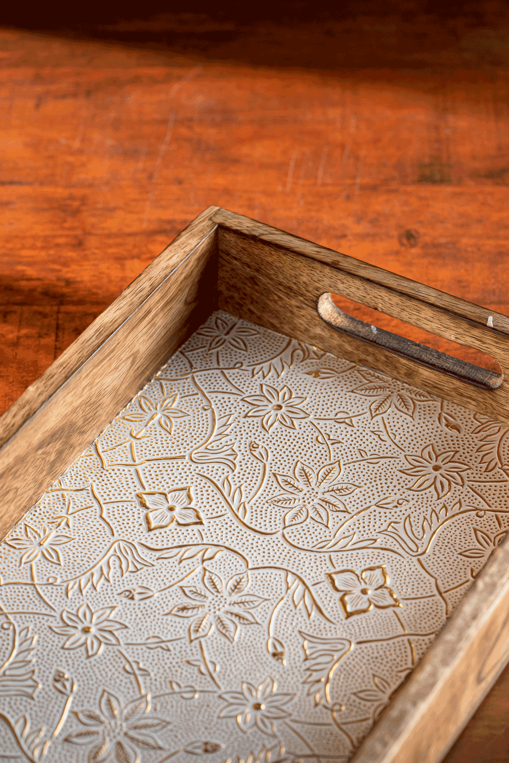 Gart - Rectangular wooden serving tray with metalwork